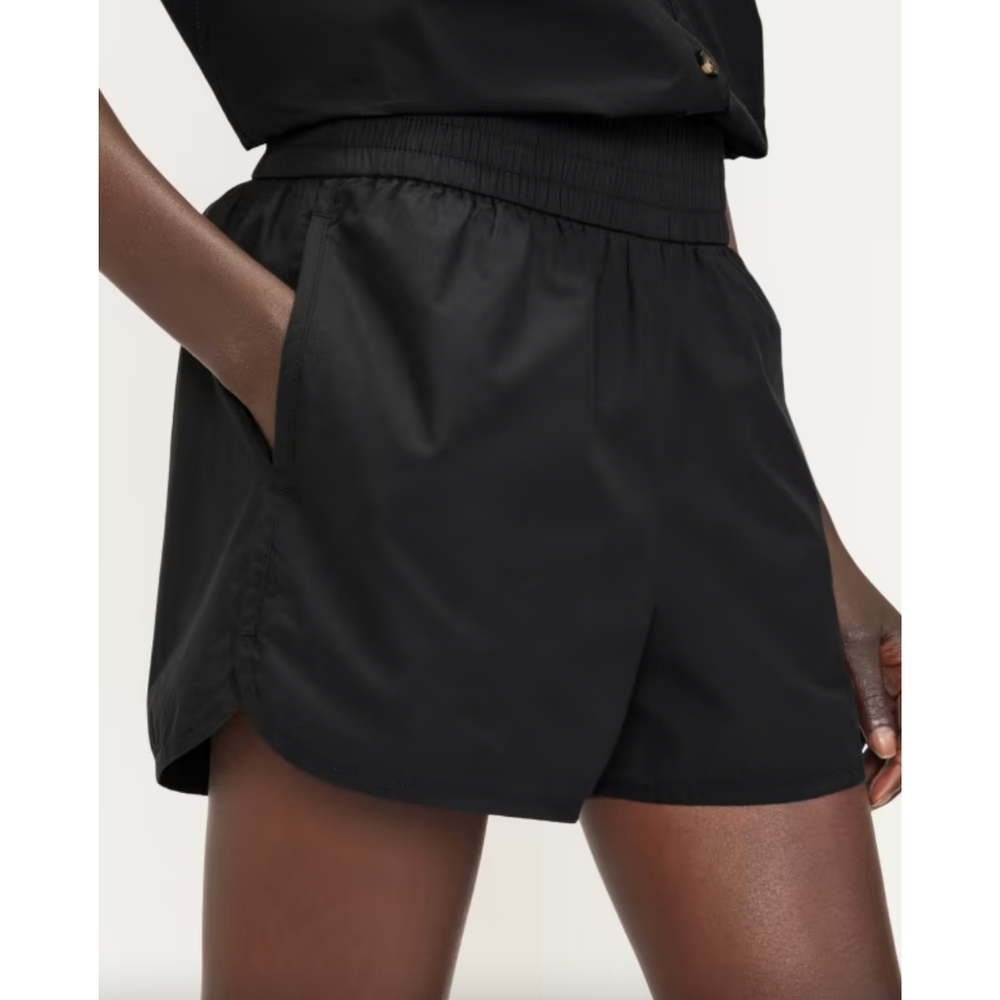 Everlane Women's Black Shorts